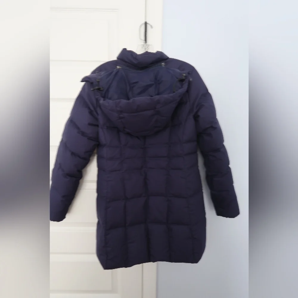 LIKE NEW Women's L.L. Bean Down Puffer Coat Navy Blue Size Small - Picture 5 of 6